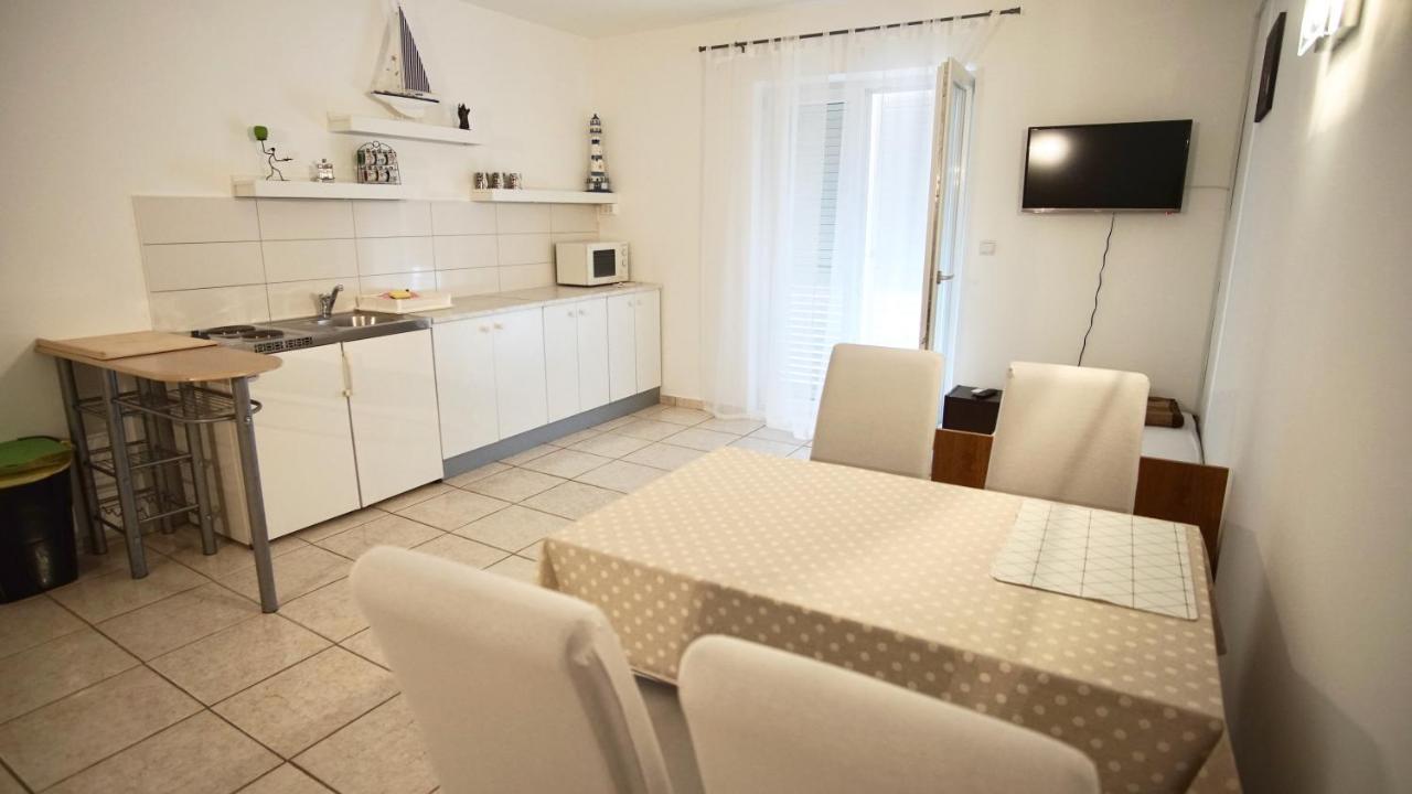 Apartments Victoria Trogir Ngoại thất bức ảnh