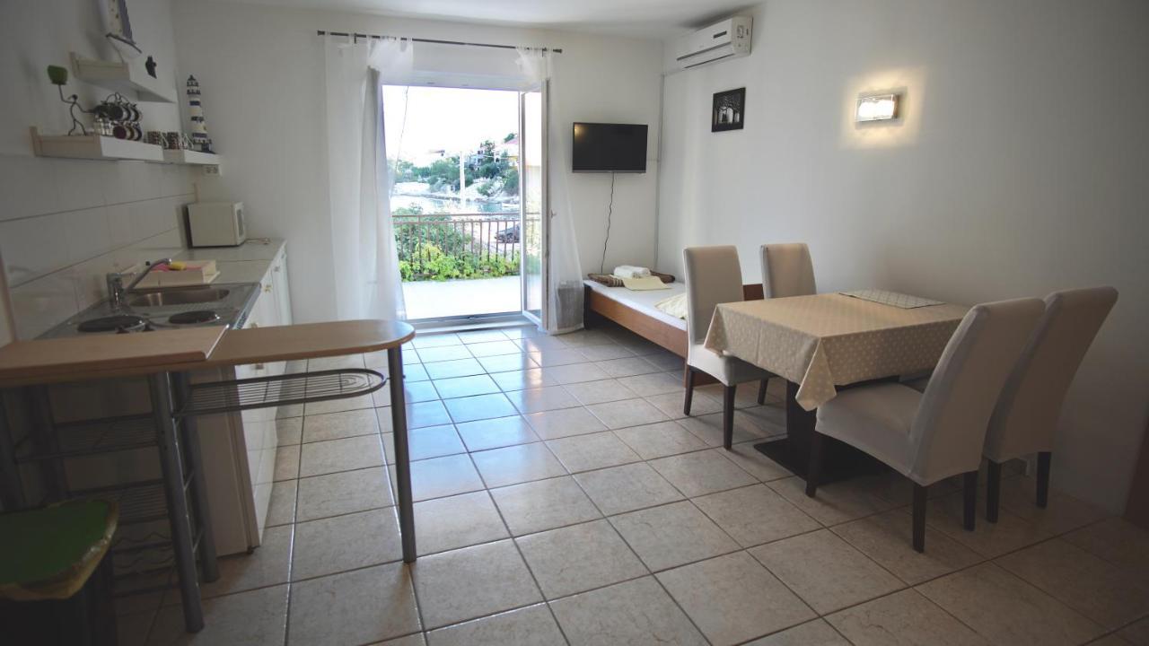 Apartments Victoria Trogir Ngoại thất bức ảnh