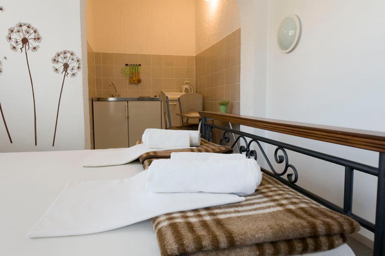 Apartments Victoria Trogir Ngoại thất bức ảnh